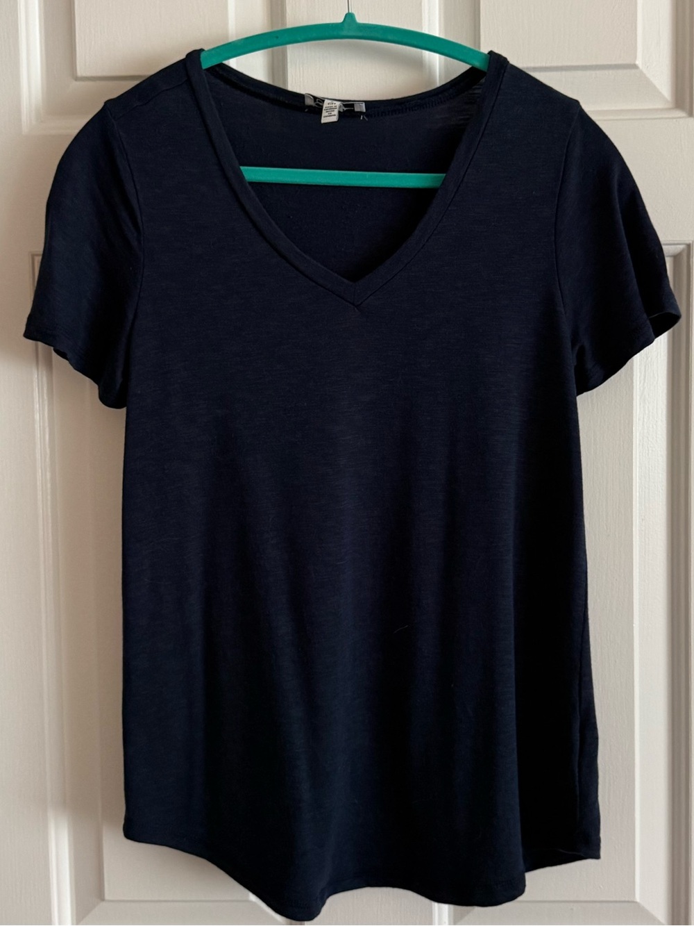 Jessica Simpson Navy V-Neck Short Sleeve Tee - S
